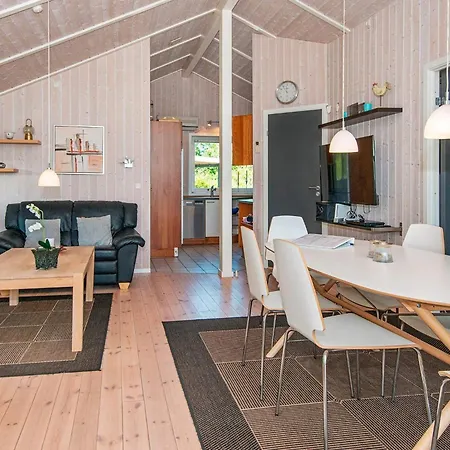 בית נופש Modern Retreat In Als - By Traum *