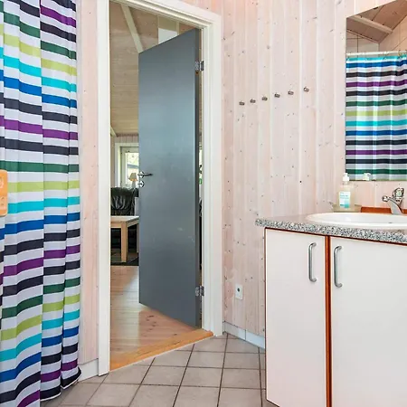 בית נופש Modern Retreat In Als - By Traum *